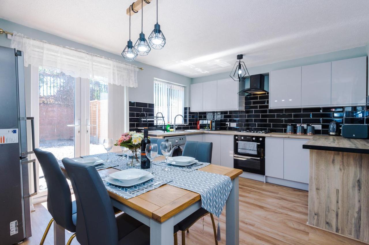 Stylish 4 Bedroom Home Close To Manchester City Centre 外观 照片